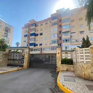 apartamento-de-lujo-en-primera-lnea-de-playa.1costadelsol.com/