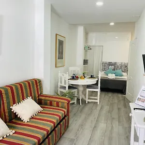 estudio-playazo-jimena-by-at-home-costa-del-sol.hotelsinnerja.org/
